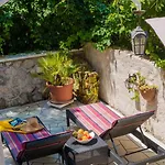 Ivona Mit Terrasse Und Aussendusche By Interhome Apartmán Dubrovník
