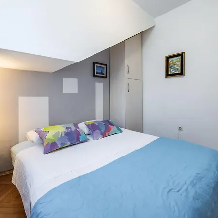 Ivona Mit Terrasse Und Aussendusche By Interhome Appartement *