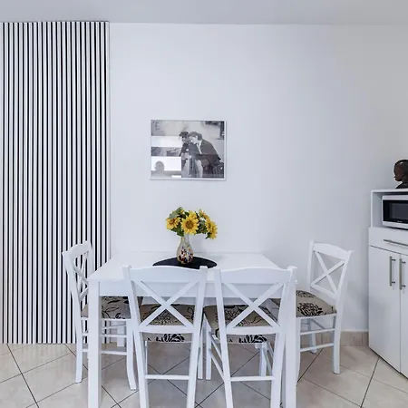 Apartment Ivona Mit Terrasse Und Aussendusche By Interhome *