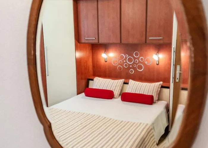 Ivona Mit Terrasse Und Aussendusche By Interhome Apartment *