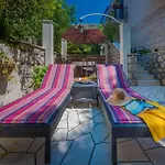 Ivona Mit Terrasse Und Aussendusche By Interhome Lägenhet